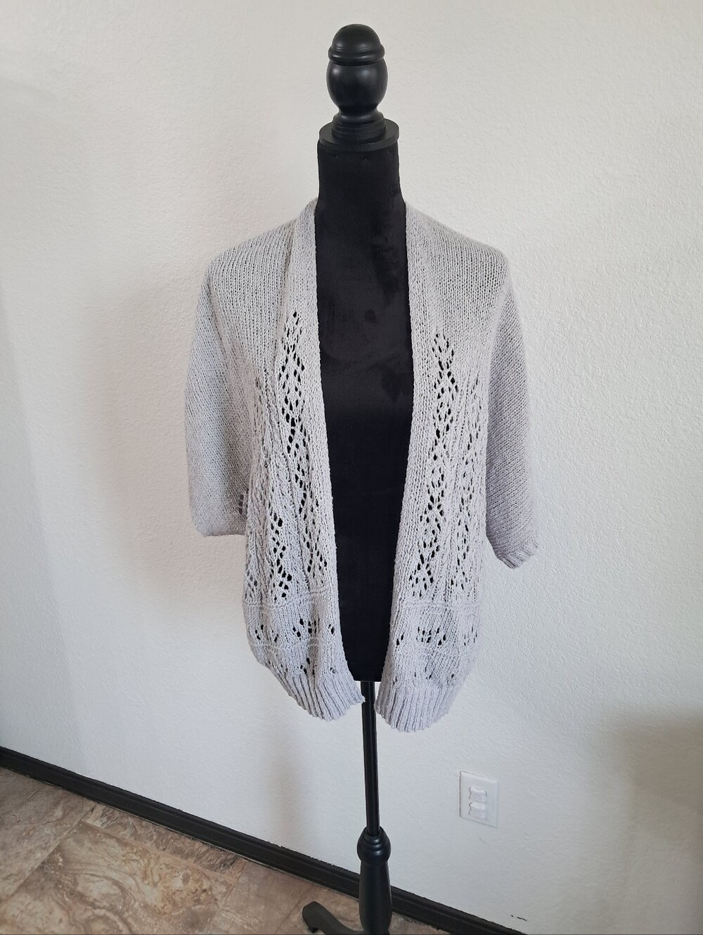 Knox Rose Knit Cardigan Sz Lg Gray Open Front Eyelets Short Sleeve Grannycore